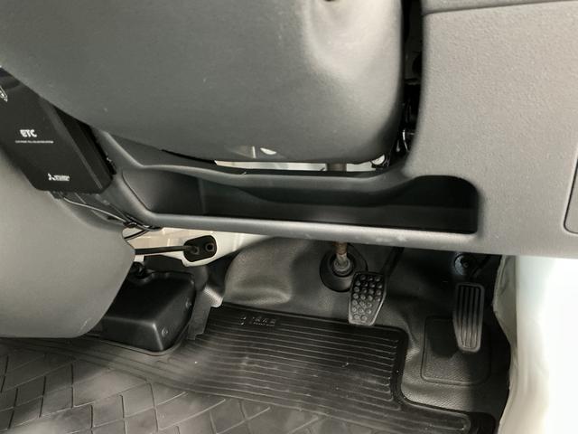 ハイゼットカーゴDX AT CDオーディオ ETC キーレスエントリー走行無制限1年保証 キーレスエントリー AT車 CDオーディオ ETC USB接続 ドアバイザー ヘッドライトレベライザー シガーソケット 両側スライドドア オーバーヘッドシェルフ インパネシフト(兵庫県)の中古車