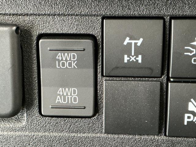 ハイゼットトラックジャンボエクストラ 3モード4WD CVT コーナーセンサー走行無制限1年保証 前後コーナーセンサー 3モード電子制御式4WD CVT車 3方開 荷台作業灯 リアゲートチェーン オートハイビーム LEDヘッドライト 横滑り防止装置 スマートキー デフロック(兵庫県)の中古車