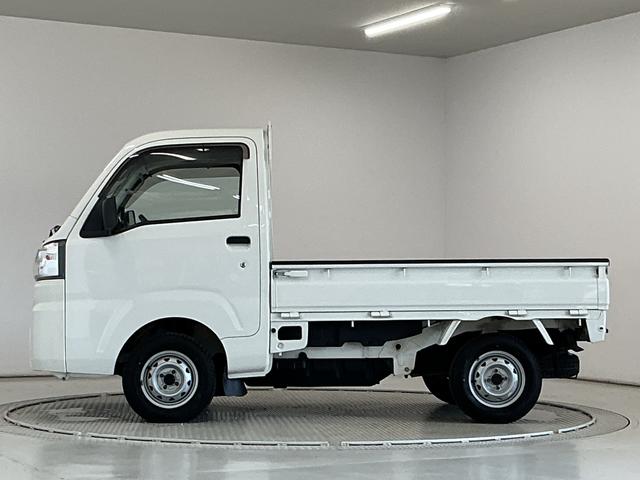 ハイゼットトラックスタンダードSAIIIt 4WD 5MT バックソナー走行無制限1年保証 4WD バックソナー MT車 3方開 ゲートプロテクター 荷台マット 荷台シート LEDヘッドライト 横滑り防止装置 オートライト ドアバイザー ヘッドライトレベライザー ラジオ(兵庫県)の中古車