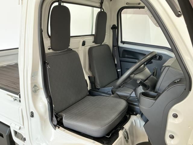 ハイゼットトラックスタンダードSAIIIt 4WD 5MT バックソナー走行無制限1年保証 4WD バックソナー MT車 3方開 ゲートプロテクター 荷台マット 荷台シート LEDヘッドライト 横滑り防止装置 オートライト ドアバイザー ヘッドライトレベライザー ラジオ(兵庫県)の中古車