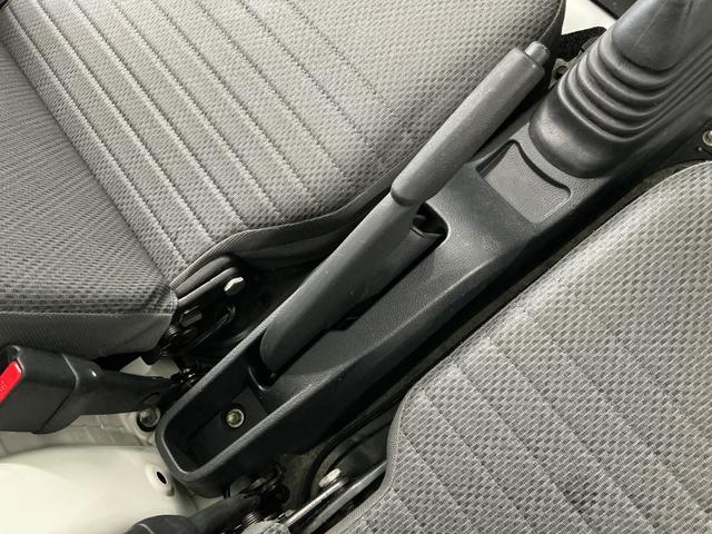 ハイゼットトラックスタンダードSAIIIt 4WD 5MT バックソナー走行無制限1年保証 4WD バックソナー MT車 3方開 ゲートプロテクター 荷台マット 荷台シート LEDヘッドライト 横滑り防止装置 オートライト ドアバイザー ヘッドライトレベライザー ラジオ(兵庫県)の中古車