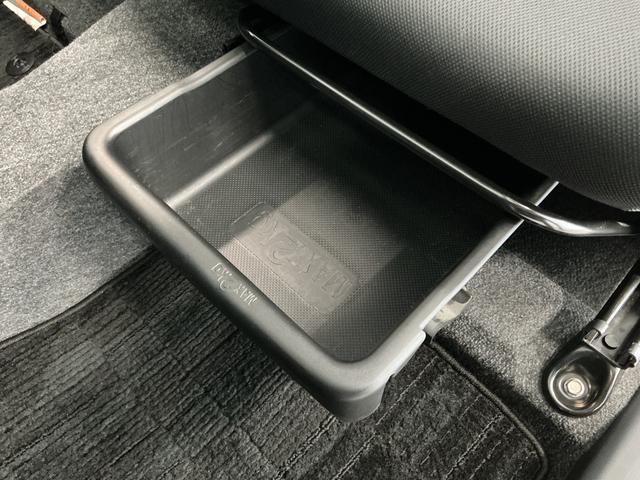 ムーヴカスタム　ＲＳ　ターボ　禁煙車　１オーナー　ナビＴＶ　ＥＴＣ１年保証　禁煙車　ワンオーナー　ナビＴＶ　ＥＴＣ　バックカメラ　ＵＳＢ接続　Ｂｌｕｅｔｏｏｔｈ　ＬＥＤヘッドライト　アイドリングストップ　プッシュスタート　オートエアコン　１５インチ純正アルミホイール（兵庫県）の中古車