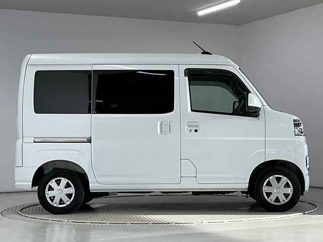 ハイゼットカーゴクルーズターボ CVT車 前後コーナーセンサー スマートキー走行無制限1年保証 前後コーナーセンサー CVT オートハイビーム LEDヘッドライト アイドリングストップ プッシュスタート 横滑り防止装置 オートライト アクセサリーソケット 電動格納ドアミラー(兵庫県)の中古車