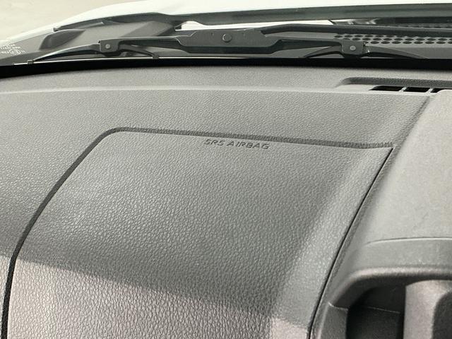 ハイゼットカーゴクルーズターボ CVT車 前後コーナーセンサー スマートキー走行無制限1年保証 前後コーナーセンサー CVT オートハイビーム LEDヘッドライト アイドリングストップ プッシュスタート 横滑り防止装置 オートライト アクセサリーソケット 電動格納ドアミラー(兵庫県)の中古車