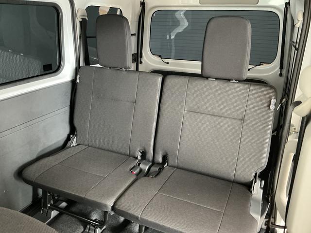 ハイゼットカーゴクルーズターボ CVT車 前後コーナーセンサー スマートキー走行無制限1年保証 前後コーナーセンサー CVT オートハイビーム LEDヘッドライト アイドリングストップ プッシュスタート 横滑り防止装置 オートライト アクセサリーソケット 電動格納ドアミラー(兵庫県)の中古車
