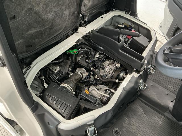 ハイゼットカーゴDX CVT ナビ ETC バックカメラ コーナーセンサー1年保証 CVT車 ナビ バックカメラ ETC 前後コーナーセンサー DVD オートハイビーム アイドリングストップ キーレス 横滑り防止装置 オートライト ドアバイザー ヘッドライトレベライザー(兵庫県)の中古車