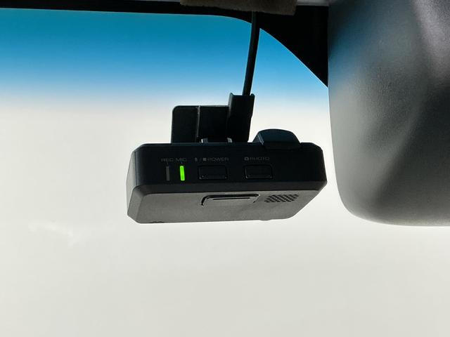 ハイゼットトラックスタンダードＳＡIIIｔ　ＡＴ　１オーナー　ドラレコ　３方開走行無制限１年保証　ＡＴ車　ワンオーナー　ドラレコ　３方開　ゲートプロテクター　荷台マット　ＬＥＤヘッドライト　キーレスエントリー　横滑り防止装置　ドアバイザー　ヘッドライトレベライザー　フォグランプ（兵庫県）の中古車