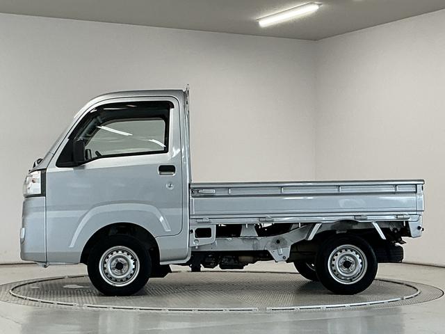 ハイゼットトラックスタンダードＳＡIIIｔ　ＡＴ　１オーナー　ドラレコ　３方開走行無制限１年保証　ＡＴ車　ワンオーナー　ドラレコ　３方開　ゲートプロテクター　荷台マット　ＬＥＤヘッドライト　キーレスエントリー　横滑り防止装置　ドアバイザー　ヘッドライトレベライザー　フォグランプ（兵庫県）の中古車