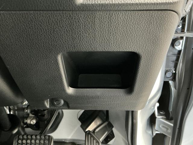 ハイゼットトラックスタンダードＳＡIIIｔ　ＡＴ　１オーナー　ドラレコ　３方開走行無制限１年保証　ＡＴ車　ワンオーナー　ドラレコ　３方開　ゲートプロテクター　荷台マット　ＬＥＤヘッドライト　キーレスエントリー　横滑り防止装置　ドアバイザー　ヘッドライトレベライザー　フォグランプ（兵庫県）の中古車