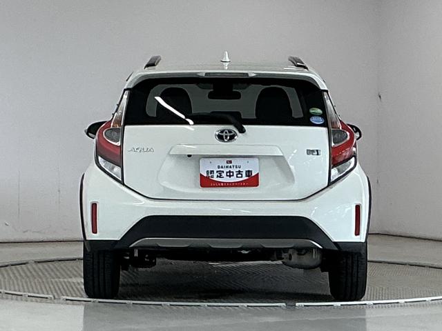 アクアクロスオーバー 禁煙車 ナビTV ETC バックカメラ1年保証 禁煙車 ナビTV バックカメラ ETC DVD Bluetooth ルーフレール 衝突軽減ブレーキ オートマチックハイビーム LEDヘッドライト プッシュスタート 16インチアルミホイール(兵庫県)の中古車