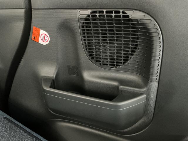 ムーヴキャンバスGブラックアクセントVS SAIII 禁煙 ワンオーナー1年保証 禁煙車 ディスプレイオーディオ ワンオーナー パノラマモニター 両側電動スライドドア 運転席シートヒーター USB接続 Bluetooth オートハイビーム LEDヘッドライト スマートキー(兵庫県)の中古車