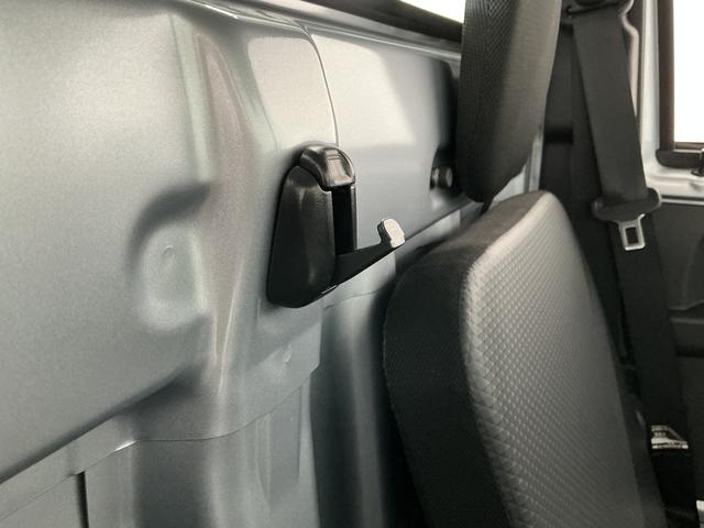 ハイゼットトラックスタンダード　３モード電子制御式４ＷＤ　ＣＶＴ　３方開走行無制限１年保証　前後コーナーセンサー　３モード電子制御式４ＷＤ　ＣＶＴ車　３方開　オートハイビーム　アイドリングストップ　横滑り防止装置　オートライト　ヘッドライトレベライザー　スマートアシスト（兵庫県）の中古車