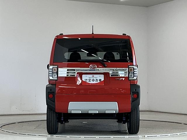 タフトGターボ クロムベンチャー クルコン 前後コーナーセンサー走行無制限1年保証 前後コーナーセンサー アダプティブクルーズコントロール シートヒーター オートハイビーム オートブレーキホールド スマートキー スカイフィールトップ 15インチ純正アルミホイール(兵庫県)の中古車