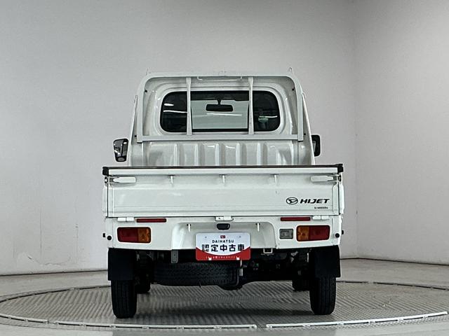 ハイゼットトラックスタンダード AT 3方開 ラジオ ドアバイザー エアコン走行無制限1年保証 AT車 ドアバイザー 3方開 ラジオ シガーソケット ヘッドライトレベライザー スペアタイヤ マニュアルエアコン ラバーフロアマット バッテリーカバー マッドガード(兵庫県)の中古車