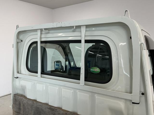 ハイゼットトラックスタンダード AT 3方開 ラジオ ドアバイザー エアコン走行無制限1年保証 AT車 ドアバイザー 3方開 ラジオ シガーソケット ヘッドライトレベライザー スペアタイヤ マニュアルエアコン ラバーフロアマット バッテリーカバー マッドガード(兵庫県)の中古車