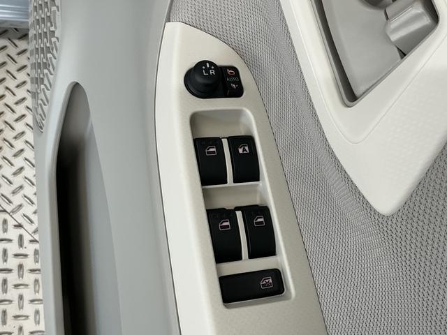 ムーヴX SAIII ETC 運転席シートヒーター スマートキー走行無制限1年保証 運転席シートヒーター ETC オートハイビーム アイドリングストップ プッシュスタート 横滑り防止装置 オートライト オートエアコン ドアバイザー 14インチ純正アルミホイール(兵庫県)の中古車