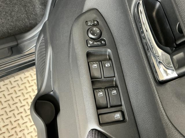 ムーヴＧ　片側電動スライドドア　前後コーナーセンサー　スマートキー走行無制限１年保証　片側電動スライドドア　前後コーナーセンサー　オートハイビーム　ＬＥＤヘッドライト　横滑り防止装置　オートブレーキホールド　スマートキー　オートエアコン　１４インチ純正アルミホイール（兵庫県）の中古車
