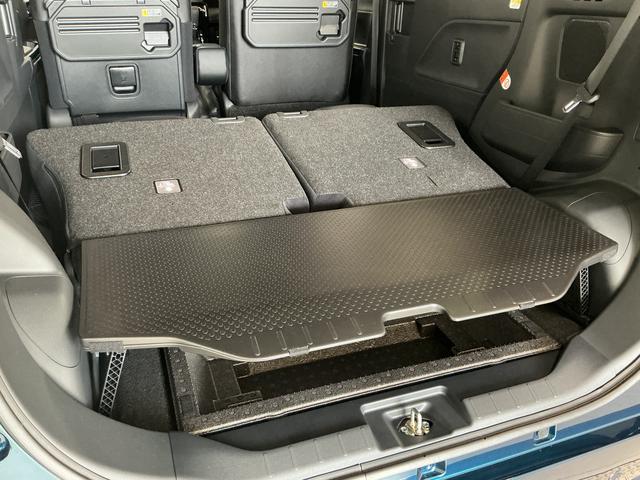 タントカスタムＲＳ　４ＷＤ　両側電動スライドドア　コーナーセンサー走行無制限１年保証　両側電動スライドドア　４ＷＤ　前後コーナーセンサー　前席シートヒーター　オートハイビーム　ＬＥＤヘッドライト　オートブレーキホールド　横滑り防止装置　１５インチ純正アルミホイール（兵庫県）の中古車