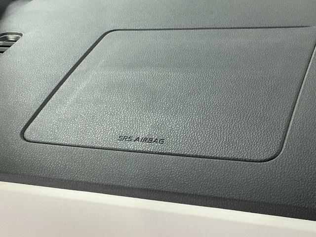 ムーヴキャンバスストライプスＧ　両側電動スライドドア　前後コーナーセンサー走行無制限１年保証　両側電動スライドドア　前後コーナーセンサー　前席シートヒーター　ホットカップホルダー　オートハイビーム　ＬＥＤヘッドライト　プッシュスタート　横滑り防止装置　オートエアコン（兵庫県）の中古車