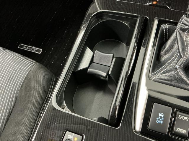 マークＸ２５０Ｓ　ナビＴＶ　ＥＴＣ　バックカメラ　パドルシフト１年保証　ナビＴＶ　ＥＴＣ　バックカメラ　衝突軽減ブレーキ　パドルシフト　コーナーポール　パワーシート　電動チルト／テレスコピックステアリング　オートクルーズコントロール　１６インチアルミホイール（兵庫県）の中古車