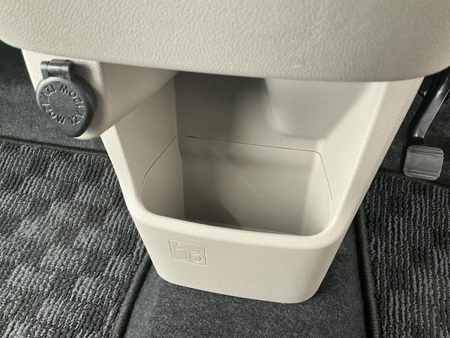 ムーヴXリミテッドII SAIII 禁煙 1オーナー スマートキー走行無制限1年保証 禁煙車 ワンオーナー 運転席シートヒーター オートハイビーム LEDヘッドライト アイドリングストップ 横滑り防止装置 スマートキー オートエアコン 14インチ純正アルミホイール(兵庫県)の中古車