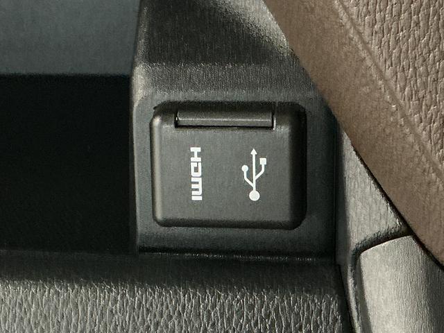 ムーヴＲＳ　９インチディスプレイオーディオ　ＵＳＢ　ワイヤレス充電１年保証　９インチディスプレイオーディオ　バックカメラ　アダプティブクルーズコントロール　両側電動スライドドア　前後コーナーセンサー　ＵＳＢ接続　Ｑｉワイヤレス充電　１５インチ純正アルミホイール（兵庫県）の中古車