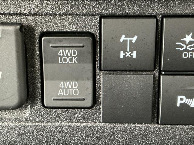 ハイゼットトラックジャンボエクストラ 3モード4WD CVT 禁煙 1オーナー1年保証 9インチディスプレイオーディオ 禁煙 ワンオーナー 3モード電子制御式4WD CVT車 ドラレコ ETC バックカメラ 3方開 荷台作業灯 USB接続 Bluetooth オートハイビーム(兵庫県)の中古車