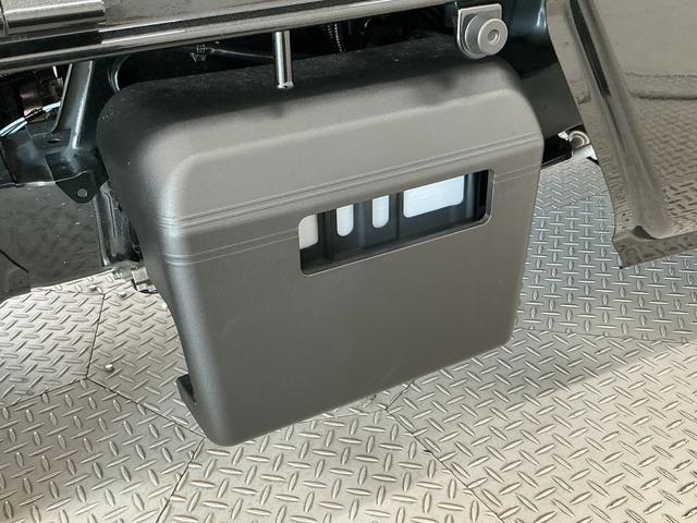 ハイゼットトラックジャンボエクストラ 3モード4WD CVT コーナーセンサー走行無制限1年保証 前後コーナーセンサー 3モード電子制御式4WD CVT車 3方開 荷台作業灯 リアゲートチェーン オートハイビーム LEDヘッドライト 横滑り防止装置 スマートキー デフロック(兵庫県)の中古車