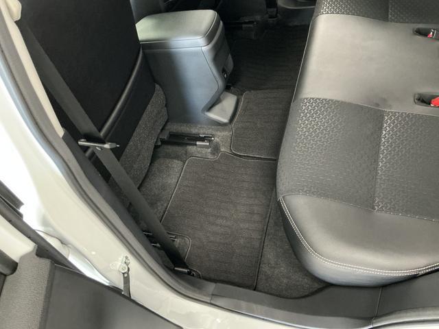 ロッキープレミアム 禁煙 1オーナー 9インチディスプレイオーディオ1年保証 禁煙車 ワンオーナー ETC 9インチナビTV パノラマモニター アダプティブクルーズコントロール コーナーセンサー シートヒーター ブラインドスポットモニター 17インチ純正アルミホイール(兵庫県)の中古車