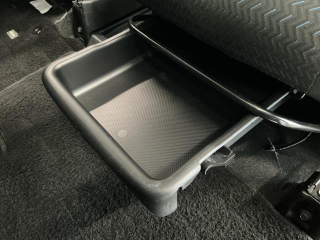 トールカスタムＧ　禁煙　ワンオーナー　９インチナビＴＶ　ドラレコ１年保証　ワンオーナー　ナビ　ＴＶ　禁煙車　ドラレコ　ＥＴＣ　バックカメラ　アダプティブクルーズコントロール　両側電動スライドドア　前後コーナーセンサー　ＵＳＢ接続端子　１４インチ純正アルミホイール（兵庫県）の中古車