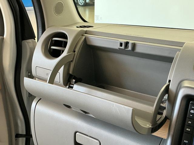 ムーヴコンテＧ　ＮＡＶＩ　禁煙　ナビＴＶ　バックカメラ　スマートキー１年保証　禁煙車　ナビＴＶ　バックカメラ　アイドリングストップ　スマートキー　オートエアコン　ヘッドライトレベライザー　電動格納ドアミラー　アクセサリーソケット　ベンチシート　フォグランプ（兵庫県）の中古車