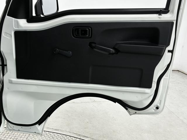 ハイゼットトラックスタンダード　３モード電子制御式４ＷＤ　ＣＶＴ　３方開走行無制限１年保証　前後コーナーセンサー　３モード電子制御式４ＷＤ　ＣＶＴ車　３方開　オートハイビーム　アイドリングストップ　横滑り防止装置　オートライト　ヘッドライトレベライザー　ラジオ（兵庫県）の中古車