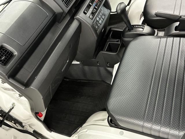 ハイゼットトラックスタンダード　３モード電子制御式４ＷＤ　ＣＶＴ　３方開走行無制限１年保証　前後コーナーセンサー　３モード電子制御式４ＷＤ　ＣＶＴ車　３方開　オートハイビーム　アイドリングストップ　横滑り防止装置　オートライト　ヘッドライトレベライザー　ラジオ（兵庫県）の中古車