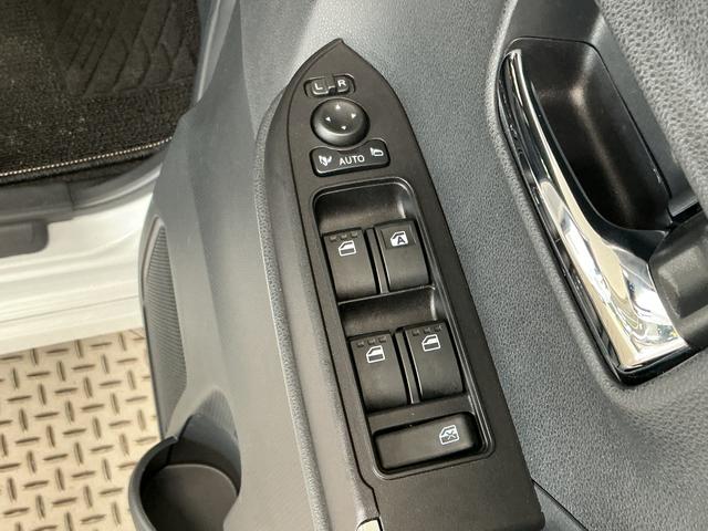 タントカスタムRS 9インチディスプレイオーディオ バックカメラ1年保証 9インチディスプレイオーディオ バックカメラ 両側電動スライドドア 前後コーナーセンサー 前席シートヒーター USB接続 Bluetooth オートハイビーム 15インチ純正アルミホイール(兵庫県)の中古車