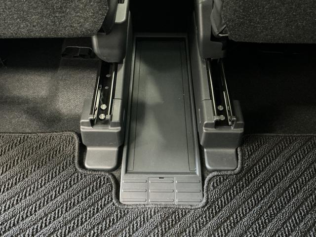 トールカスタムG ターボ SAII 禁煙 1オーナー 9インチナビ1年保証 ワンオーナー 9インチナビTV 禁煙車 ETC パノラマモニター オートクルーズコントロール 両側電動スライドドア USB Bluetooth 純正シートカバー 15インチ純正アルミホイール(兵庫県)の中古車