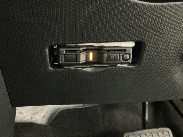 タントウェルカムシートリフト カスタムRS 禁煙 1オーナー ナビ1年保証 禁煙車 ワンオーナー ナビTV 福祉車両 ドラレコ ETC バックカメラ 両側電動スライド コーナーセンサー シートヒーター 助手席回転シート パワークレーン 15インチ純正アルミホイール(兵庫県)の中古車