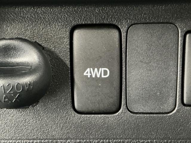ハイゼットトラックジャンボSAIIIt 4WD AT 1オーナー ナビ ETC1年保証 4WD ワンオーナー ナビTV AT車 ETC バックソナー USB接続 Bluetooth 3方開 荷台作業灯 リアゲートチェーン LEDヘッドライト アイドリングストップ キーレス(兵庫県)の中古車