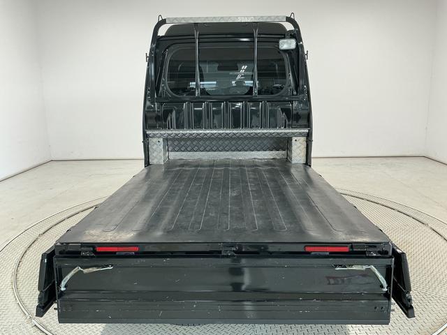 ハイゼットトラックジャンボSAIIIt 4WD AT 1オーナー ナビ ETC1年保証 4WD ワンオーナー ナビTV AT車 ETC バックソナー USB接続 Bluetooth 3方開 荷台作業灯 リアゲートチェーン LEDヘッドライト アイドリングストップ キーレス(兵庫県)の中古車