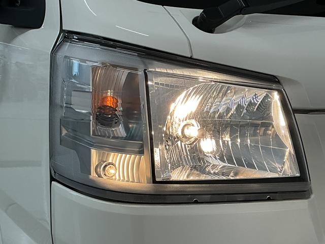 ハイゼットトラックスタンダード　３モード電子制御式４ＷＤ　ＣＶＴ　３方開走行無制限１年保証　前後コーナーセンサー　３モード電子制御式４ＷＤ　ＣＶＴ車　３方開　オートハイビーム　アイドリングストップ　横滑り防止装置　ヘッドライトレベライザー　スペアタイヤ　ラジオ（兵庫県）の中古車