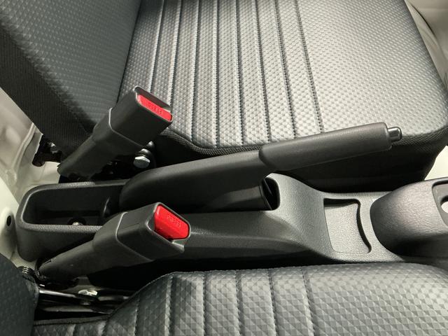 ハイゼットトラックスタンダード　３モード電子制御式４ＷＤ　ＣＶＴ　３方開走行無制限１年保証　前後コーナーセンサー　３モード電子制御式４ＷＤ　ＣＶＴ車　３方開　オートハイビーム　アイドリングストップ　横滑り防止装置　ヘッドライトレベライザー　スペアタイヤ　ラジオ（兵庫県）の中古車