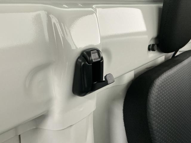 ハイゼットトラックスタンダード　３モード電子制御式４ＷＤ　ＣＶＴ　３方開走行無制限１年保証　前後コーナーセンサー　３モード電子制御式４ＷＤ　ＣＶＴ車　３方開　オートハイビーム　アイドリングストップ　横滑り防止装置　ヘッドライトレベライザー　スペアタイヤ　ラジオ（兵庫県）の中古車