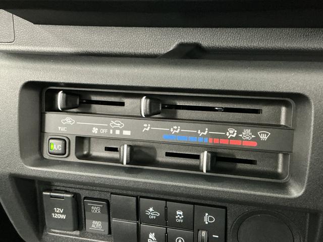ハイゼットトラックスタンダード　３モード電子制御式４ＷＤ　ＣＶＴ　３方開走行無制限１年保証　前後コーナーセンサー　３モード電子制御式４ＷＤ　ＣＶＴ車　３方開　オートハイビーム　アイドリングストップ　横滑り防止装置　ヘッドライトレベライザー　スペアタイヤ　ラジオ（兵庫県）の中古車