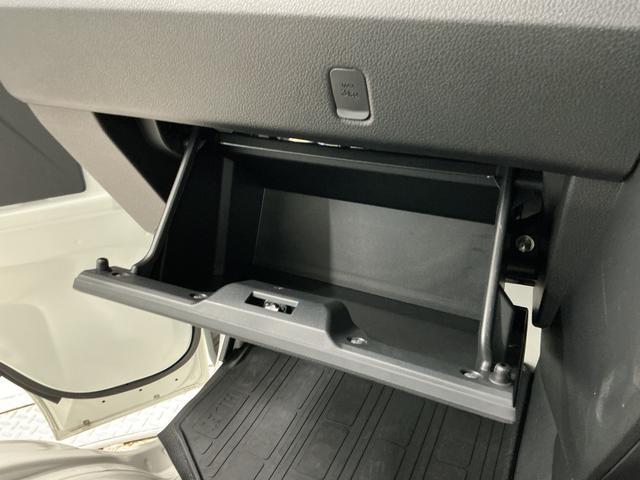 ハイゼットトラックスタンダード　３モード電子制御式４ＷＤ　ＣＶＴ　３方開走行無制限１年保証　前後コーナーセンサー　３モード電子制御式４ＷＤ　ＣＶＴ車　３方開　オートハイビーム　アイドリングストップ　横滑り防止装置　ヘッドライトレベライザー　スペアタイヤ　ラジオ（兵庫県）の中古車