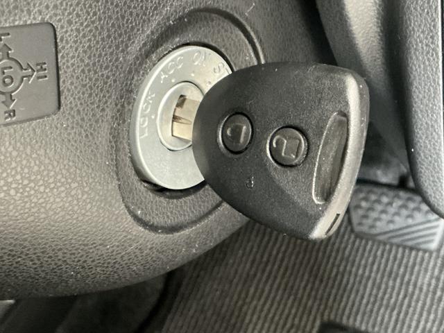 ミライースＬ　ＳＡIII　ＣＤオーディオ　コーナーセンサー　キーレス走行無制限１年保証　前後コーナーセンサー　ＣＤオーディオ　オートハイビーム　アイドリングストップ　キーレスエントリー　横滑り防止装置　ヘッドライトレベライザー　アクセサリーソケット　スマートアシスト（兵庫県）の中古車