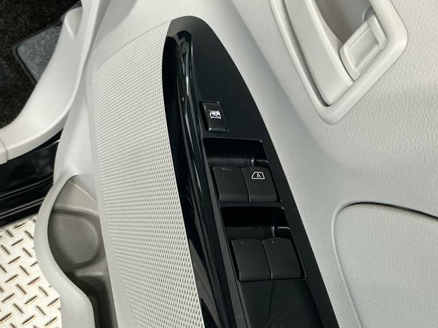 デイズJ 禁煙 ナビTV Bluetooth キーレスエントリー走行無制限1年保証 キーレスエントリー 禁煙車 ナビTV Bluetooth 衝突軽減ブレーキ 横滑り防止装置 ヘッドライトレベライザー 電動格納ドアミラー アクセサリーソケット マニュアルエアコン(兵庫県)の中古車