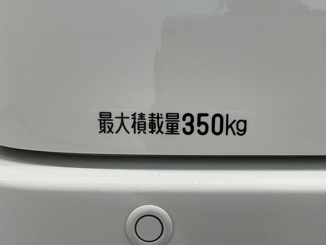 ハイゼットカーゴクルーズターボ 3モード電子制御式4WD CVT 1オーナー走行無制限1年保証 前後コーナーセンサー 3モード電子制御式4WD CVT車 ワンオーナー オートハイビーム アイドリングストップ プッシュスタート 横滑り防止装置 オートライト 電動格納ドアミラー(兵庫県)の中古車