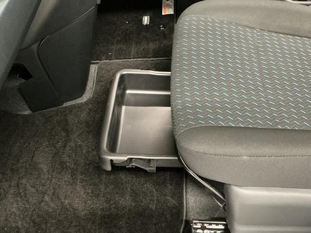 トールカスタムＧ　禁煙　１オーナー　９インチナビ　ドラレコ　ＥＴＣ１年保証　禁煙車　ワンオーナー　９インチナビＴＶ　ドラレコ　ＥＴＣ　バックカメラ　アダプティブクルーズコントロール　両側電動スライドドア　前後コーナーセンサー　ＨＤＭＩ　１４インチ純正アルミホイール（兵庫県）の中古車