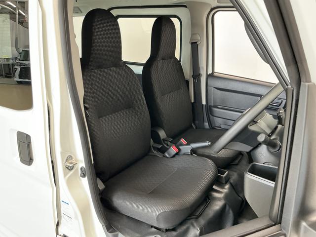 ハイゼットカーゴDX 3モード4WD CVT 前後コーナーセンサー キーレス走行無制限1年保証 前後コーナーセンサー 3モード電子制御式4WD CVT車 オートハイビーム アイドリングストップ キーレスエントリー 横滑り防止装置 ヘッドライトレベライザー 両側スライドドア(兵庫県)の中古車