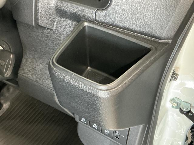 ハイゼットカーゴDX 3モード4WD CVT 前後コーナーセンサー キーレス走行無制限1年保証 前後コーナーセンサー 3モード電子制御式4WD CVT車 オートハイビーム アイドリングストップ キーレスエントリー 横滑り防止装置 ヘッドライトレベライザー 両側スライドドア(兵庫県)の中古車
