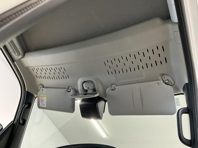 ハイゼットカーゴDX 3モード4WD CVT 前後コーナーセンサー キーレス走行無制限1年保証 前後コーナーセンサー 3モード電子制御式4WD CVT車 オートハイビーム アイドリングストップ キーレスエントリー 横滑り防止装置 ヘッドライトレベライザー 両側スライドドア(兵庫県)の中古車